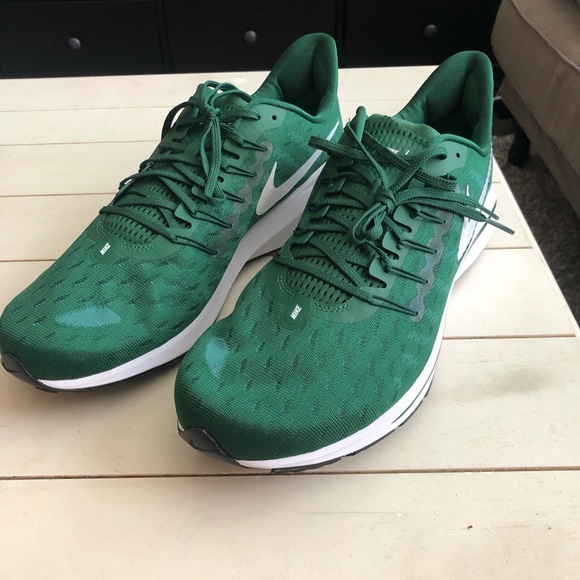 nike zoom vomero 16